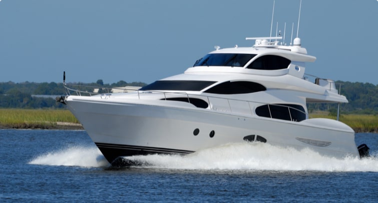 yacht insurance dubai